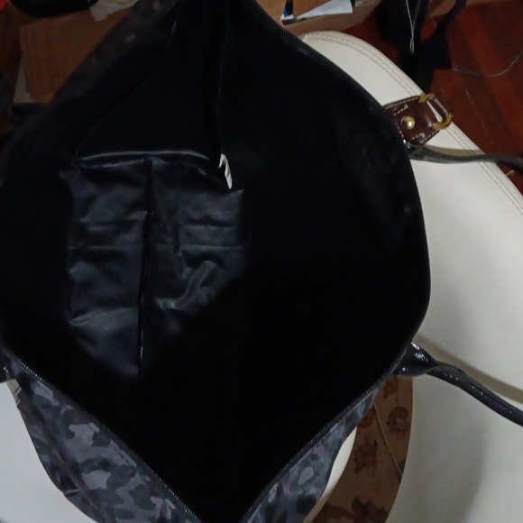 Bath & Body Works Black/Gray Leopard Print Tote NWT - Picture 5 of 5